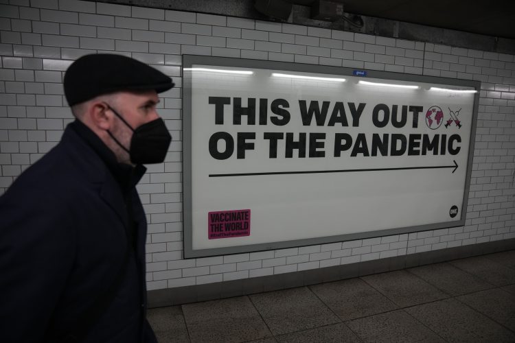 Boris Johnson scraps remaining COVID restrictions in England